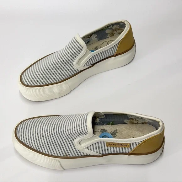 TOMMY BAHAMA Women’s Size 6 1/2 Canvas Striped Slip On Sneakers Shoes - Picture 3 of 10